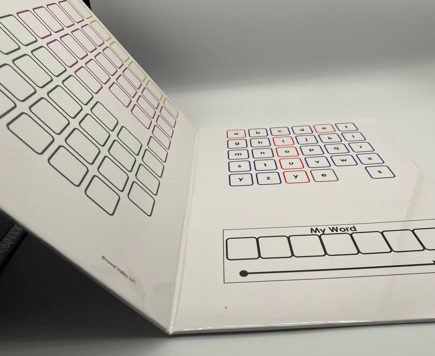 Thick Foldable Magnetic Whiteboard (no magnets)