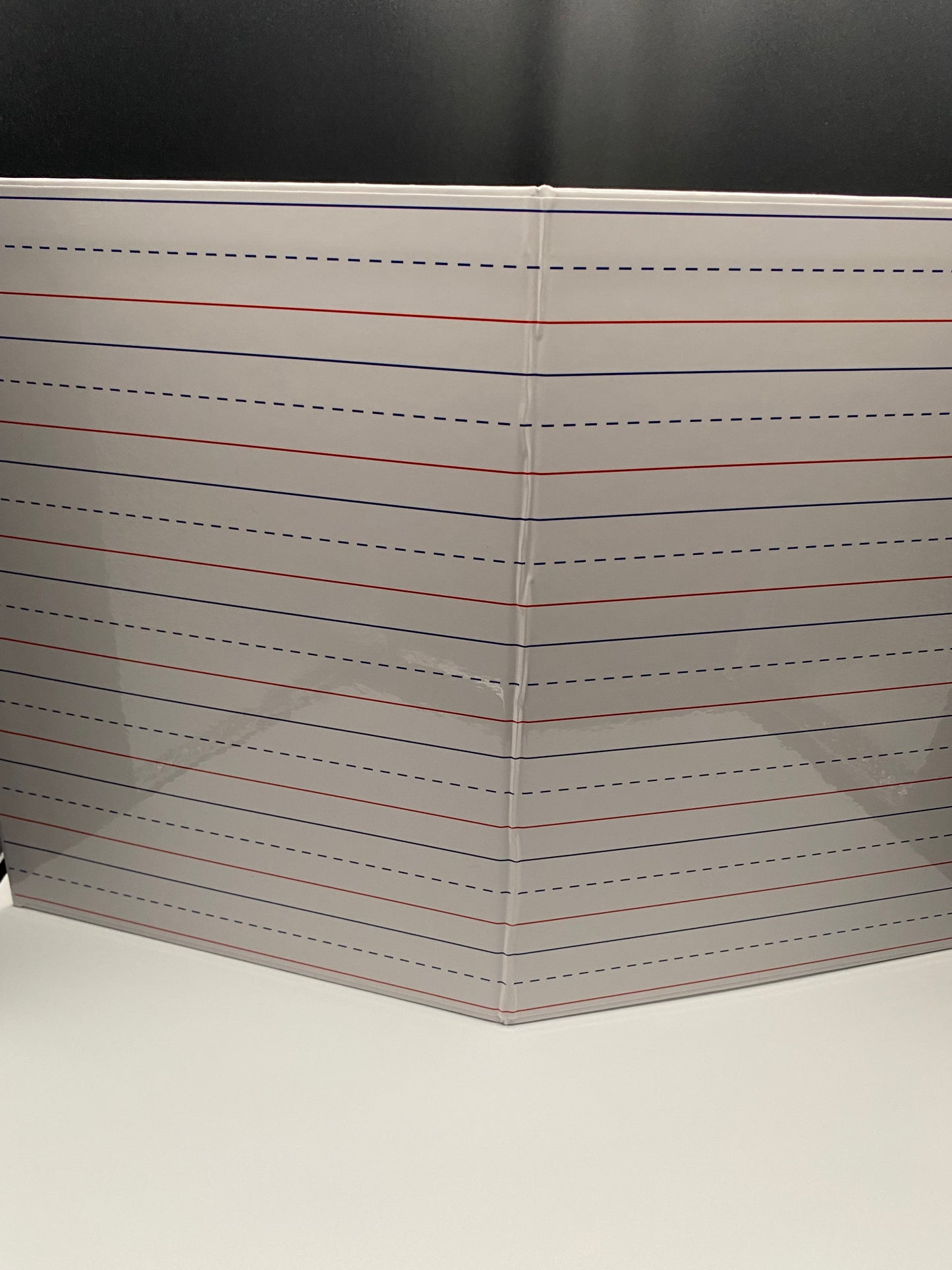 Thick Foldable Magnetic Whiteboard (no magnets)