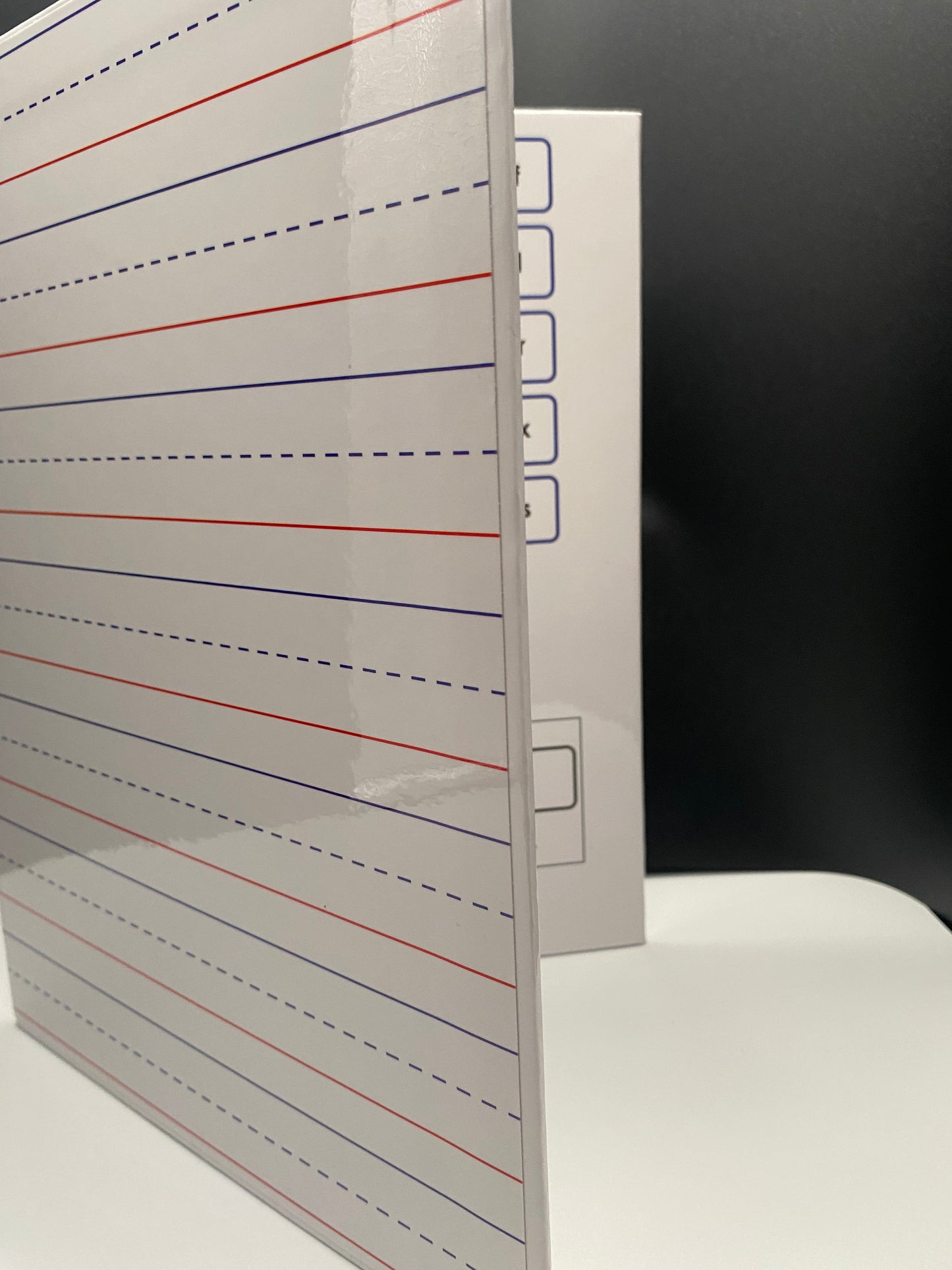 Thick Foldable Magnetic Whiteboard (no magnets)